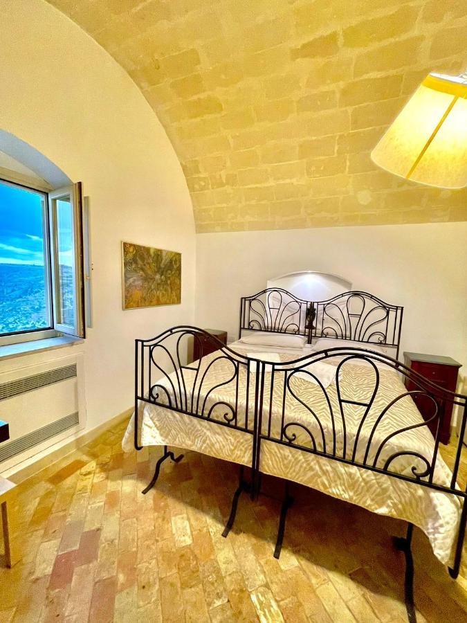 Bed and Breakfast Dimora La Gravina Матера Екстер'єр фото